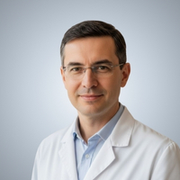 Dr. Luka Štern